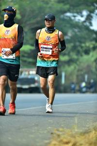 BIB: 42771
                            <button type="button" onclick="openModal(10128052)" class="btn btn-primary btn-sm float-right btn-popup" data-toggle="modal" data-target=".modal-high-quality">
                        <i class="fas fa-shopping-cart"></i> Add to Cart
                    </button>
                                            <button type="button" onclick="isThisMe(10128052, true)" class="btn btn-success btn-sm float-right btn-popup btn-isme hidden" data-toggle="tooltip" data-placement="bottom" title="นี่คือรูปของคุณใช่ไหม คลิกที่นี่เพื่อเอาเข้าอัลบั้ม">
                        <i class="fas fa-plus"></i> Add to album
                    </button>
                    <button type="button" onclick="isThisMe(10128052, false)" class="btn btn-warning btn-sm float-right btn-popup btn-isnotme hidden">
                        <i class="fas fa-ban"></i> Remove from album
                    </button>